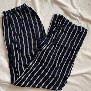 Brandy Melville stripped pants